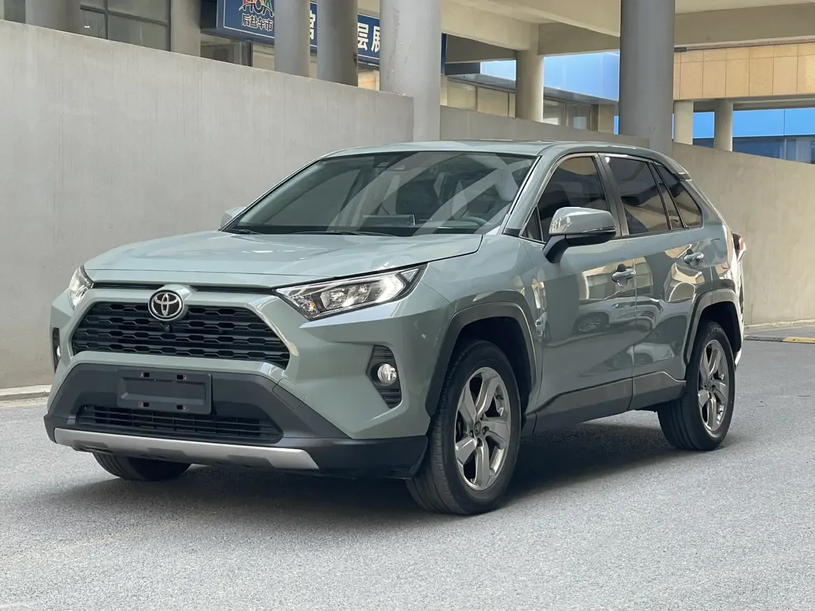 toyota rav 4-2
